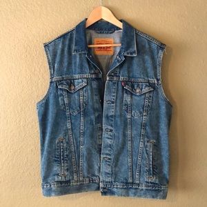 Levi’s Trucker Jacket Vest XL Like New